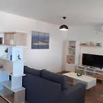 Jasa Apartman