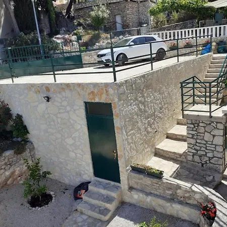 Jasa * プリモシュテン